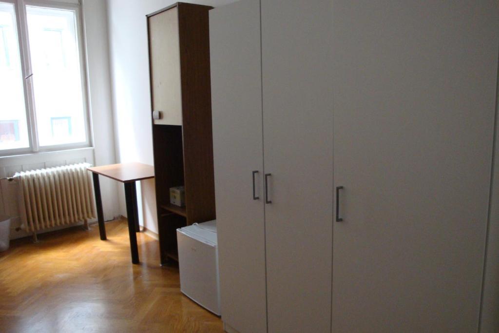 بودابست Dbc Hostel الغرفة الصورة
