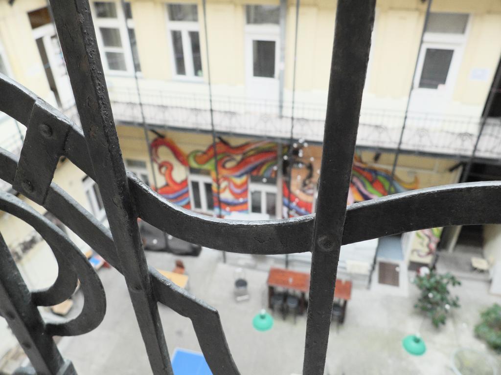 بودابست Dbc Hostel المظهر الخارجي الصورة